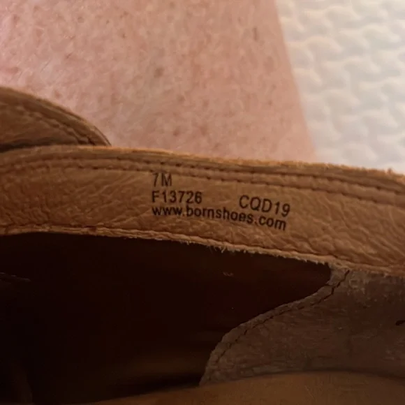 Brown ankle high shoes - Picture 4 of 4